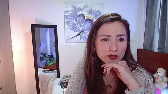 vanessabrown  online show from March 22, 2025, 6:36 pm