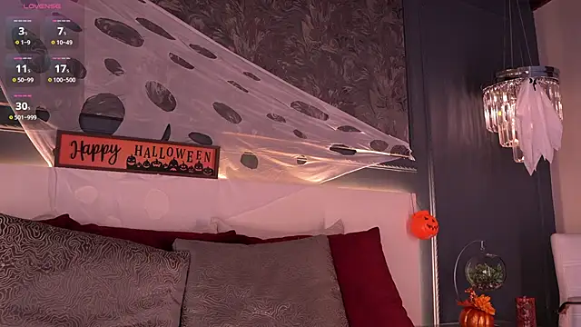 Snapshot of evamoretti chatting on October 30, 2025, 12:09 am evamoretti online show from October 30, 2025, 12:09 am