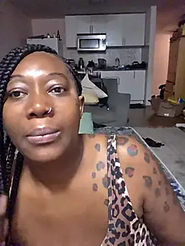 Cherishcherrysha online show from November 3, 2025, 1:00 am