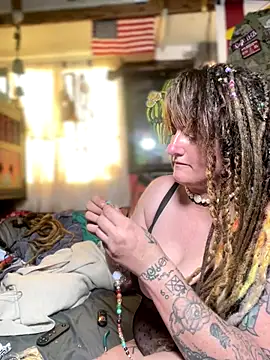 Snapshot of 1-800-FUCKYOU chatting on November 3, 2025, 12:05 am 1-800-FUCKYOU online show from November 3, 2025, 12:05 am