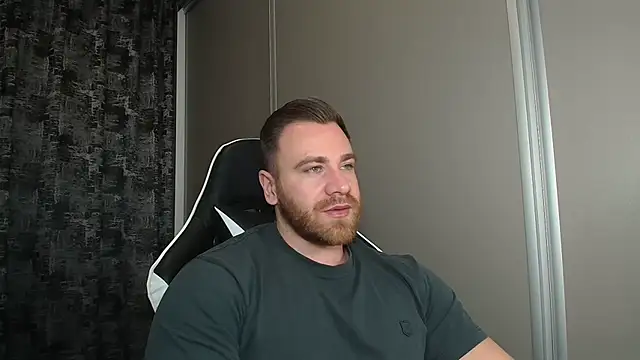 Thori92 online show from January 9, 2026, 5:42 pm