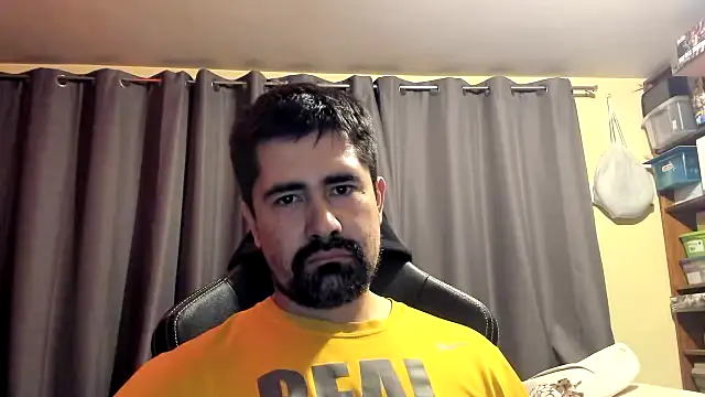 VonDoomdelToro online show from October 1, 2025, 6:51 am