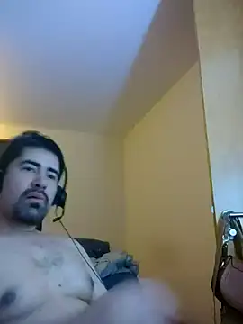 VonDoomdelToro online show from February 11, 2025, 8:26 am