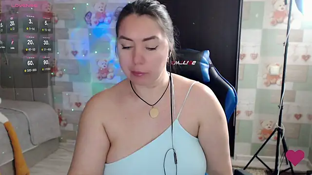 Korolek12 online show from February 3, 2026, 6:40 am