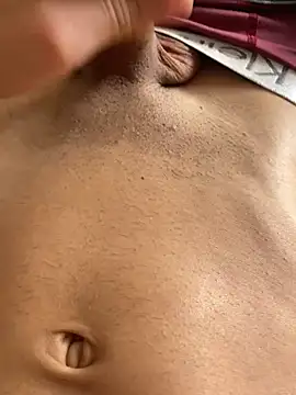 Snapshot of TestySoftness chatting on November 17, 2025, 2:21 pm TestySoftness online show from November 17, 2025, 2:21 pm