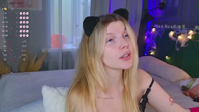 Snapshot of _aleksa_ chatting on October 31, 2025, 6:54 am aleksa online show from October 31, 2025, 6:54 am