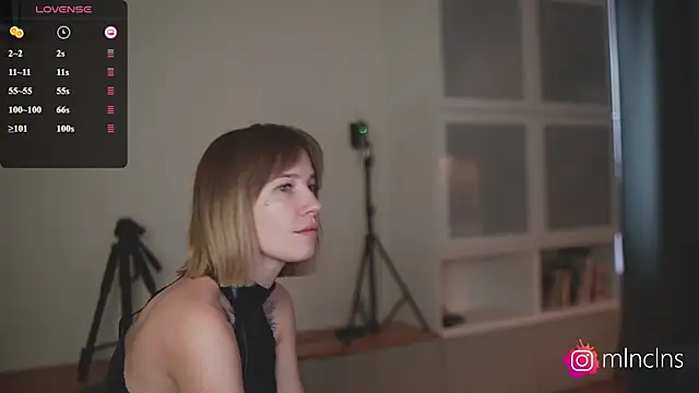 melanielwithu online show from April 25, 2026, 3:20 pm