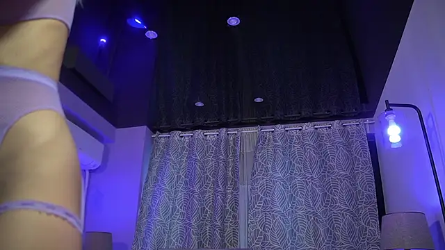 mandypeas online show from December 21, 2025, 7:43 am