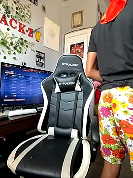 Snapshot of spideyzaddy chatting on September 11, 2025, 8:42 pm spideyzaddy online show from September 11, 2025, 8:42 pm