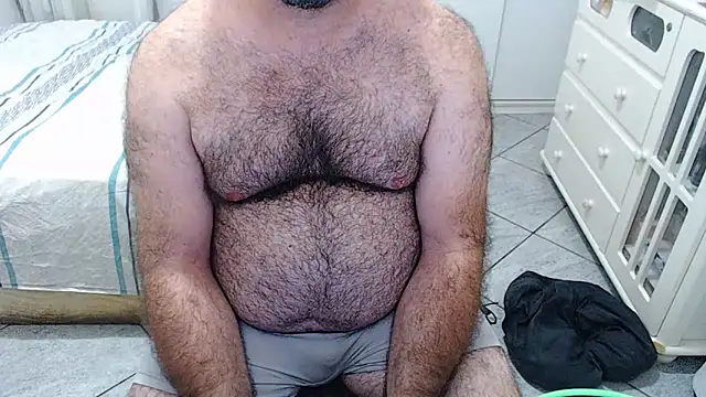 MysterBearMG online show from April 2, 2026, 3:46 am