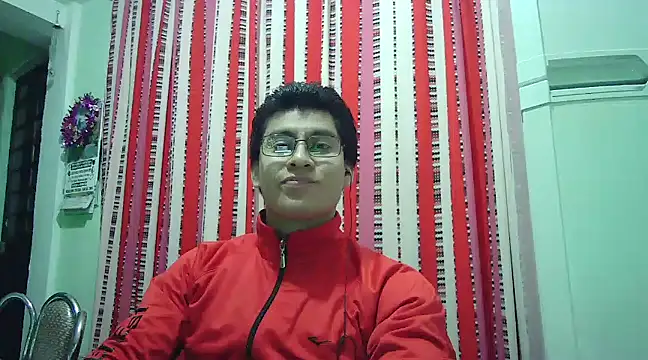 Snapshot of crazyneighbo_r chatting on December 15, 2024, 7:13 am crazyneighbo r online show from December 15, 2024, 7:13 am