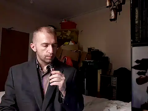 Snapshot of theSmallest-dick chatting on December 28, 2024, 11:37 pm theSmallest-dick online show from December 28, 2024, 11:37 pm