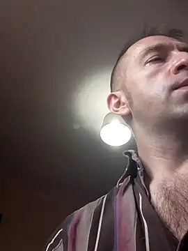 Snapshot of theSmallest-dick chatting on December 30, 2024, 12:32 am theSmallest-dick online show from December 30, 2024, 12:32 am