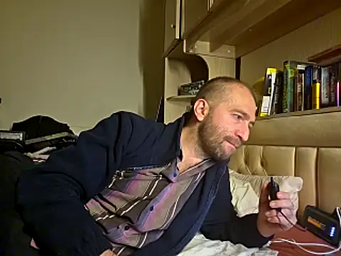 Snapshot of theSmallest-dick chatting on November 8, 2025, 4:27 am theSmallest-dick online show from November 8, 2025, 4:27 am