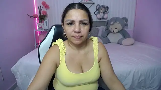 cum bigass online show from March 20, 2026, 12:17 pm