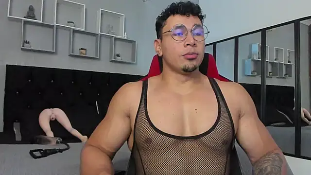 Snapshot of tyler_hank01 chatting on October 21, 2025, 6:07 pm tyler hank01 online show from October 21, 2025, 6:07 pm