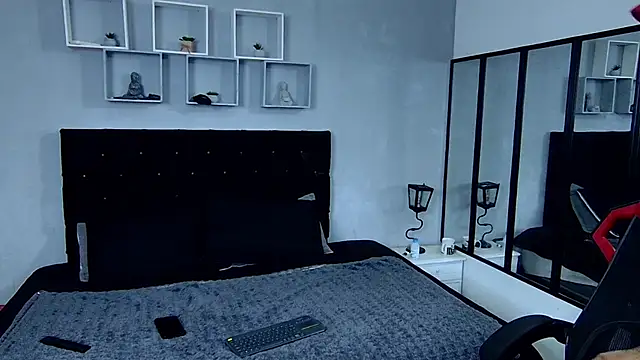 Snapshot of tyler_hank01 chatting on February 24, 2025, 2:48 pm tyler hank01 online show from February 24, 2025, 2:48 pm