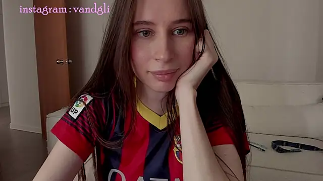 naughtyt online show from June 21, 2026, 8:53 am