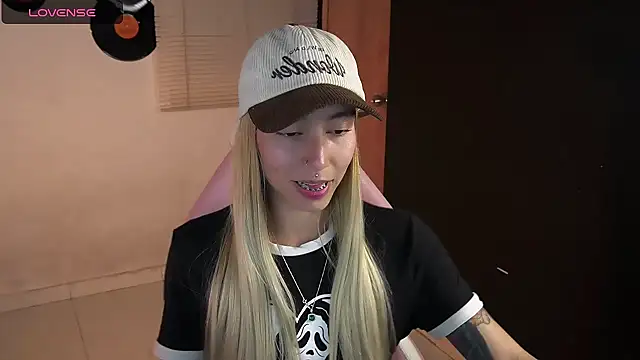 Saucy Jenn online show from June 21, 2026, 3:56 am