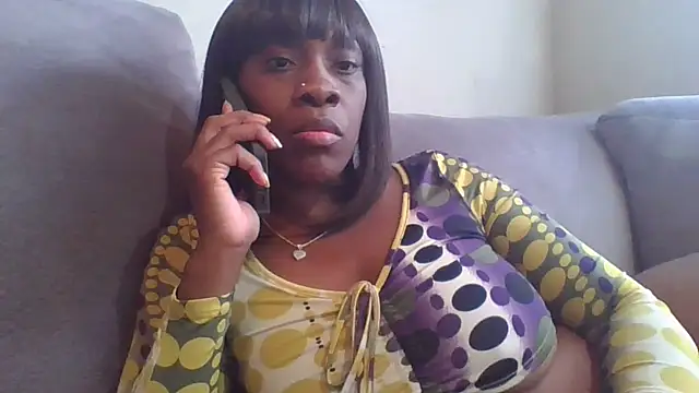 MsJuicy online show from September 18, 2025, 7:50 pm