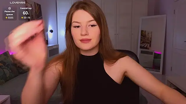 Snapshot of alwaysfrida chatting on December 22, 2025, 3:12 pm alwaysfrida online show from December 22, 2025, 3:12 pm