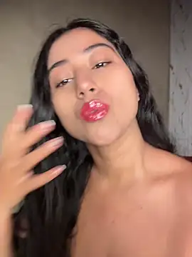 Valentinne z online show from May 8, 2026, 10:19 am
