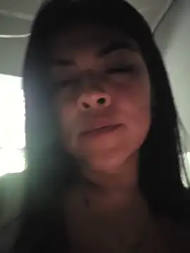 Hannah-grace online show from November 20, 2025, 1:12 pm