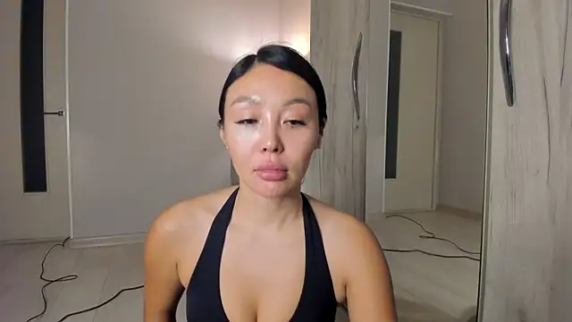 keiko hot online show from April 11, 2026, 9:51 pm