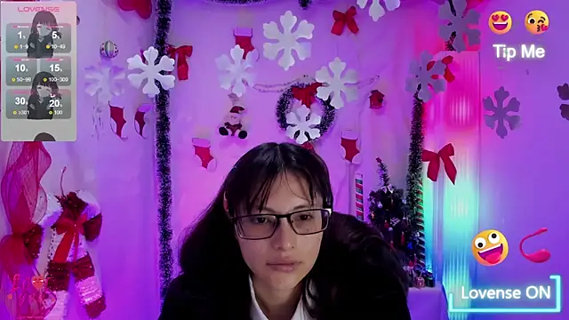 Snapshot of Kyomi_chang chatting on December 4, 2025, 1:10 pm Kyomi chang online show from December 4, 2025, 1:10 pm