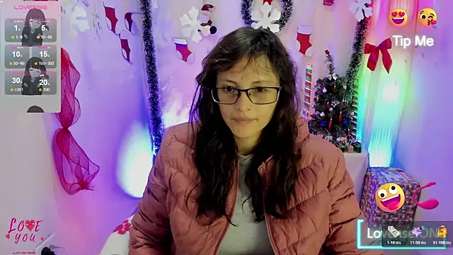 Snapshot of Kyomi_chang chatting on December 17, 2025, 11:48 am Kyomi chang online show from December 17, 2025, 11:48 am