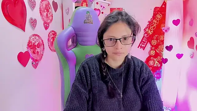 Snapshot of Kyomi_chang chatting on February 3, 2026, 12:43 pm Kyomi chang online show from February 3, 2026, 12:43 pm