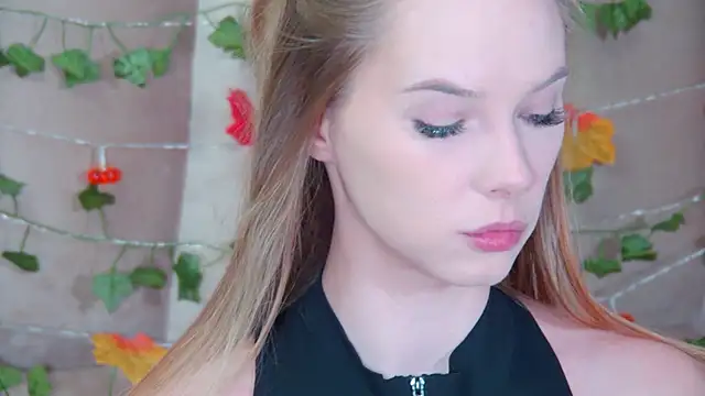 Snapshot of GentleRossi chatting on October 22, 2025, 3:11 pm GentleRossi online show from October 22, 2025, 3:11 pm