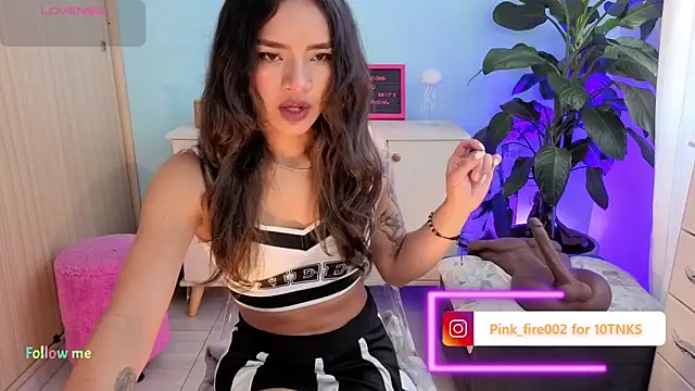 Snapshot of melisa_es chatting on November 22, 2025, 1:21 pm melisa es online show from November 22, 2025, 1:21 pm