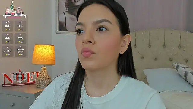 Snapshot of Beautyari_ chatting on December 15, 2025, 12:33 pm Beautyari online show from December 15, 2025, 12:33 pm