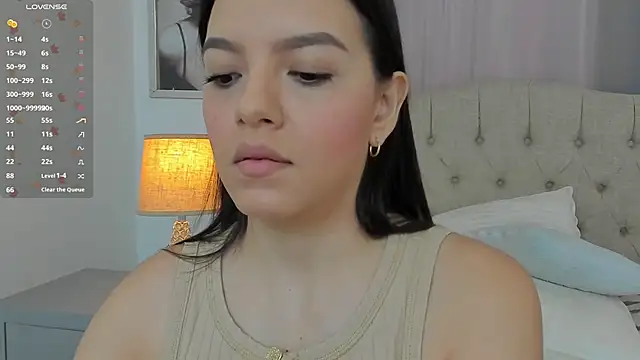 Snapshot of Beautyari_ chatting on November 15, 2025, 12:31 pm Beautyari online show from November 15, 2025, 12:31 pm