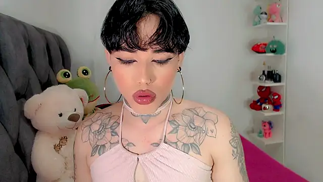 Snapshot of little_star_porn chatting on May 19, 2026, 12:01 pm little star porn online show from May 19, 2026, 12:01 pm