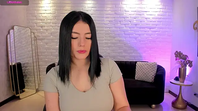 JennaOlsonX online show from February 28, 2025, 12:42 pm