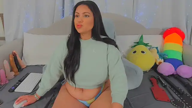 MeghanXO online show from April 19, 2026, 1:12 pm