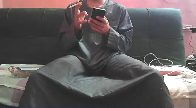 Snapshot of foxsanSs chatting on February 28, 2025, 10:52 am foxsanSs online show from February 28, 2025, 10:52 am