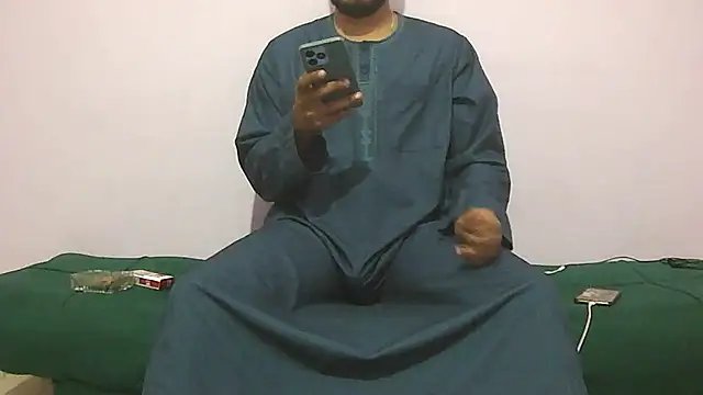 Snapshot of foxsanSs chatting on September 29, 2025, 10:04 pm foxsanSs online show from September 29, 2025, 10:04 pm