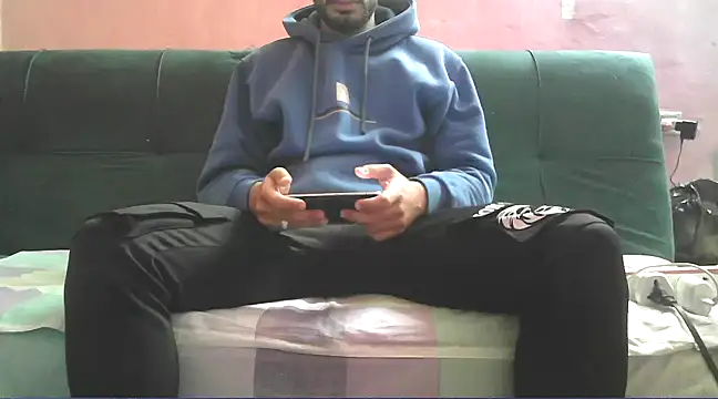 Snapshot of foxsanSs chatting on February 25, 2025, 4:57 pm foxsanSs online show from February 25, 2025, 4:57 pm