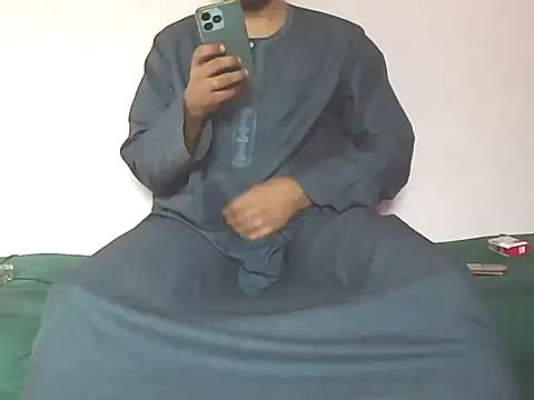 Snapshot of foxsanSs chatting on September 27, 2025, 5:35 am foxsanSs online show from September 27, 2025, 5:35 am