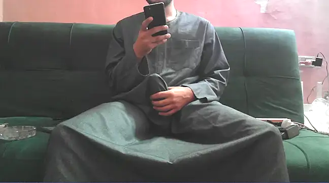 Snapshot of foxsanSs chatting on March 8, 2025, 3:06 am foxsanSs online show from March 8, 2025, 3:06 am