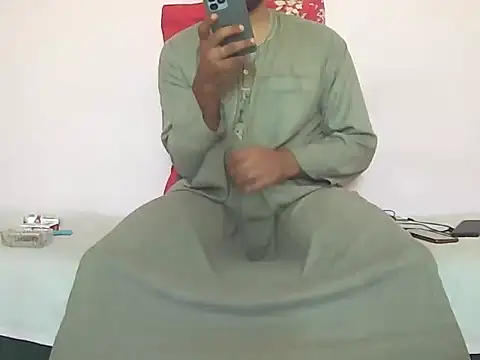 Snapshot of foxsanSs chatting on October 10, 2025, 8:59 am foxsanSs online show from October 10, 2025, 8:59 am