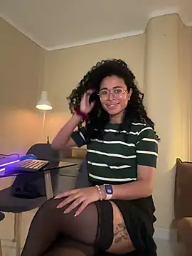 GabriSaenz online show from December 7, 2024, 4:53 pm