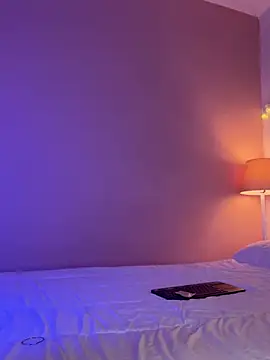 GabriSaenz online show from December 26, 2024, 11:35 pm