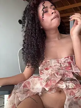 GabriSaenz online show from May 11, 2026, 2:45 pm