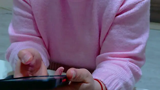 Snapshot of Korinna chatting on February 2, 2026, 9:41 am Korinna online show from February 2, 2026, 9:41 am
