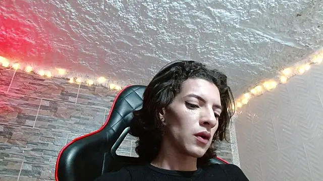 Snapshot of omar_alurba chatting on December 2, 2025, 4:25 am omar alurba online show from December 2, 2025, 4:25 am