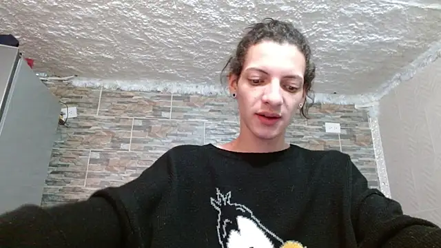 Snapshot of omar_alurba chatting on October 23, 2025, 5:44 pm omar alurba online show from October 23, 2025, 5:44 pm